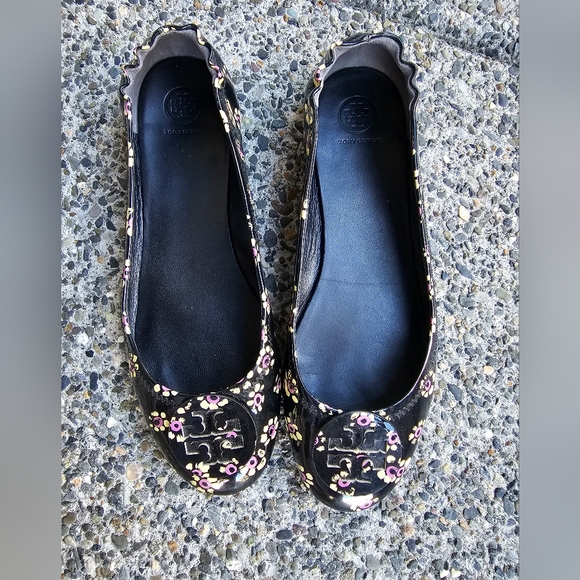 Tory Burch Minnie Flats Black Floral Patent Leather Ballet Shoes Size 11 - Picture 5 of 6